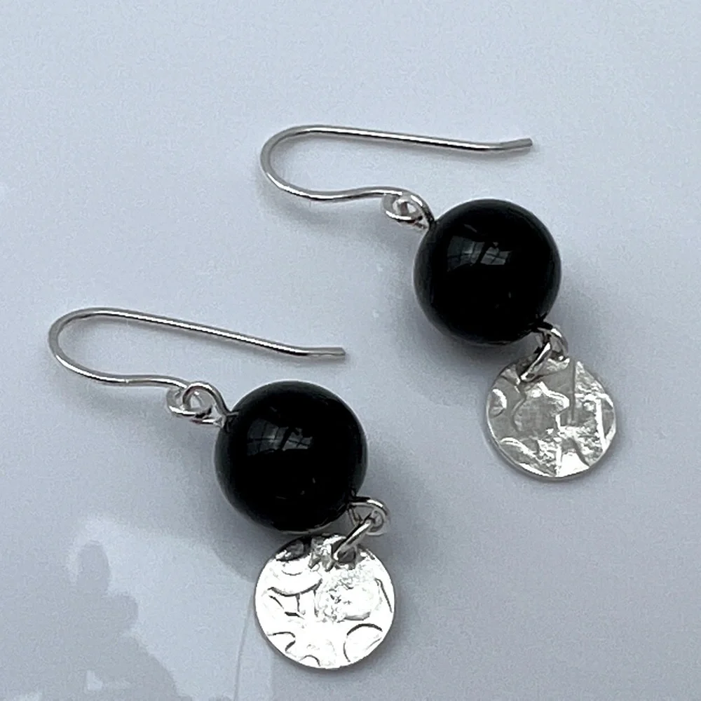 Artisan Black Onyx with Embossed Sterling Silver Disk Earrings - Picture 14 of 14
